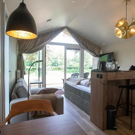 Boetiekpark 't Zwaantje 4*