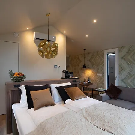 Boetiekpark 't Zwaantje 4* Mook