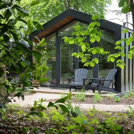 Boetiekpark 't Zwaantje 4*